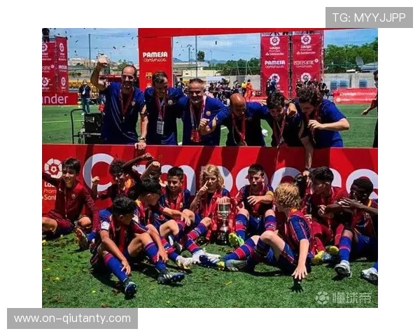 巴萨拉玛西亚青训营引入AI数据分析系统，年轻球员培养迈向精准化。