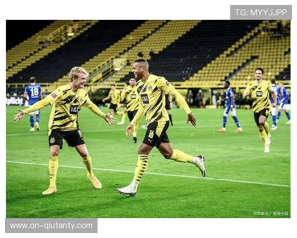 多特蒙德2-0沃尔夫斯堡：客场稳健取胜