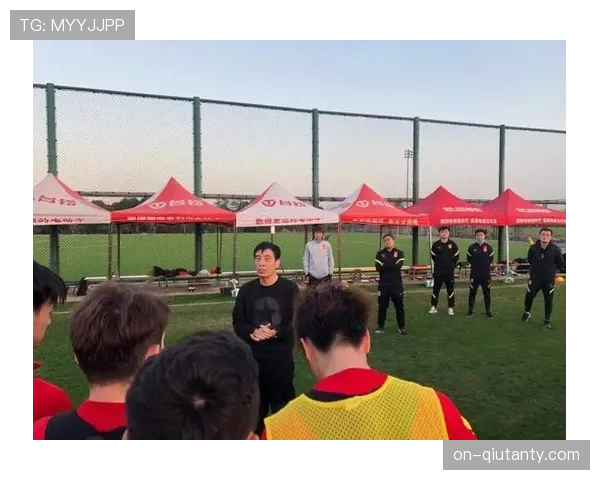 海南省足球协会原主席吕建海受贿、贪污案一审宣判，数罪并罚决定执行有期徒刑十三年